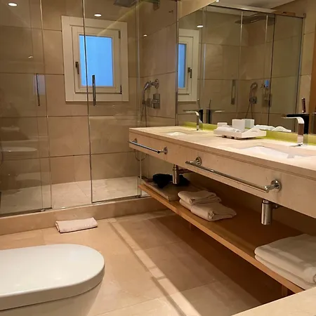 Διαμέρισμα Luxury In Puente-romano *