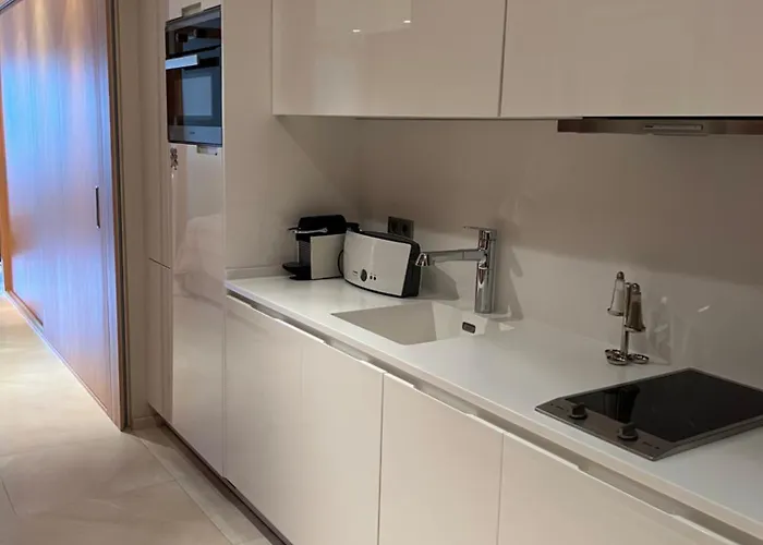 Luxury In Puente-romano Marbella