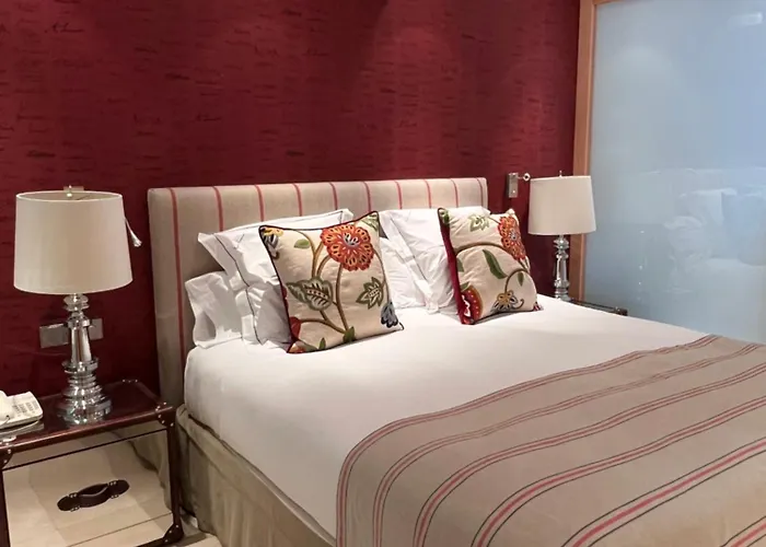 Luxury In Puente-romano Marbella